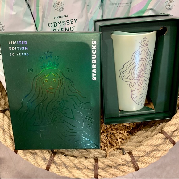⚡️Starbucks ‘Limited Edition’ 50 Years Siren Mug Green Iridescent 12 Oz. NIB